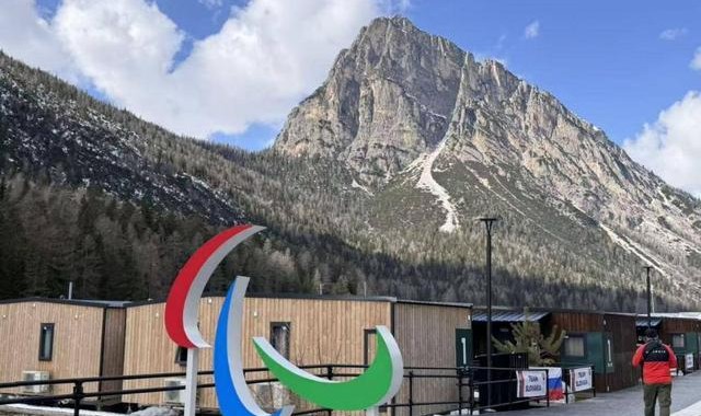 开云官网登录-科尔蒂纳冬残奥村探访：多洛米蒂雪山下温馨的“世界家园”