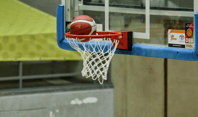 2025CBA总决赛是几局几胜制？答案：七局四胜制